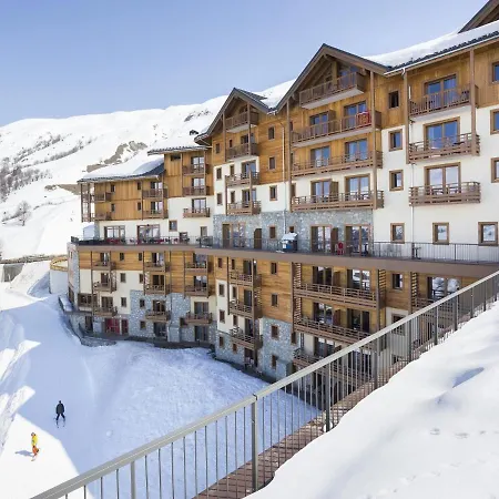 Apartment On Slopes In Les Menuires 아파트 *