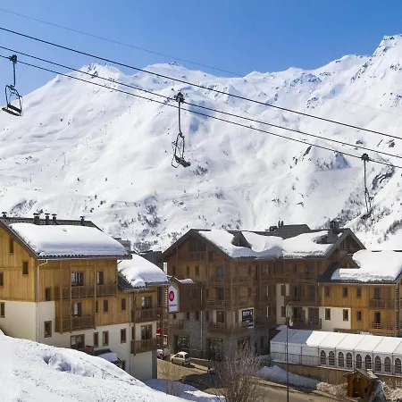 Apartment On Slopes In Les Menuires 아파트 *
