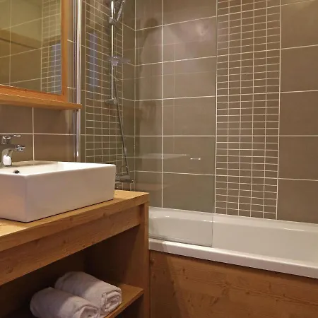 Apartment On Slopes In Les Menuires 아파트