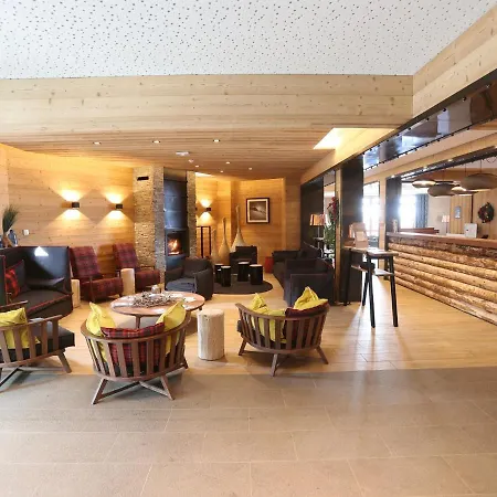 Apartment On Slopes In Les Menuires 아파트 *